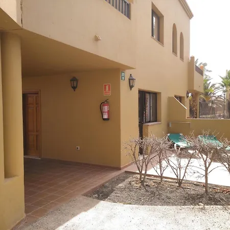 Apartman Tamarindo 2 *